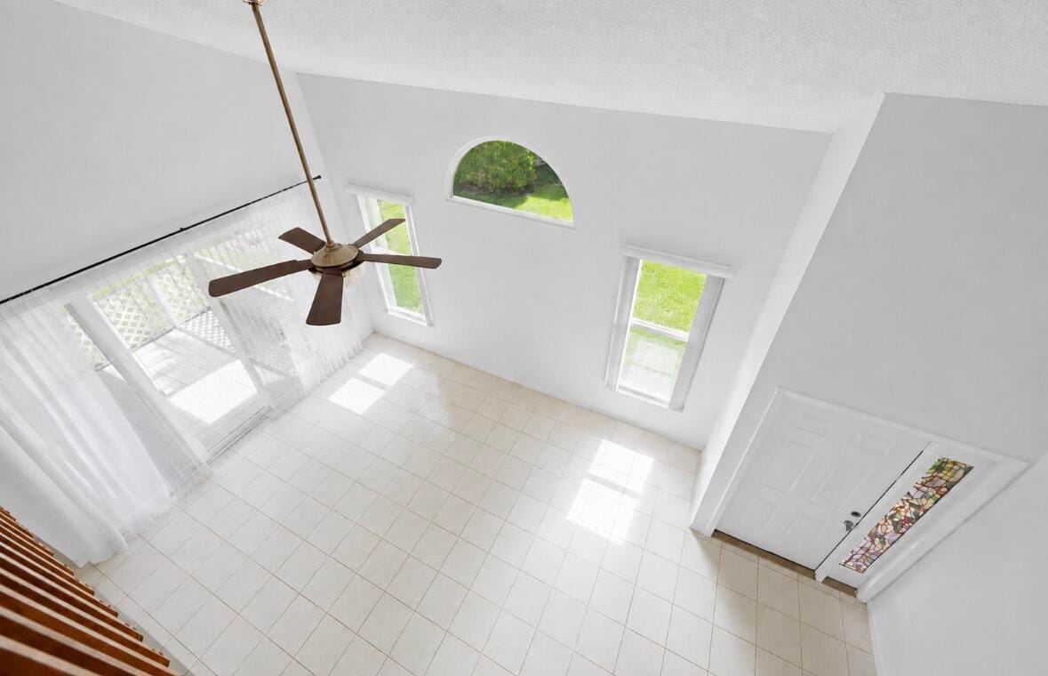 7057 WOODMONT Way 7057 — photo 4
