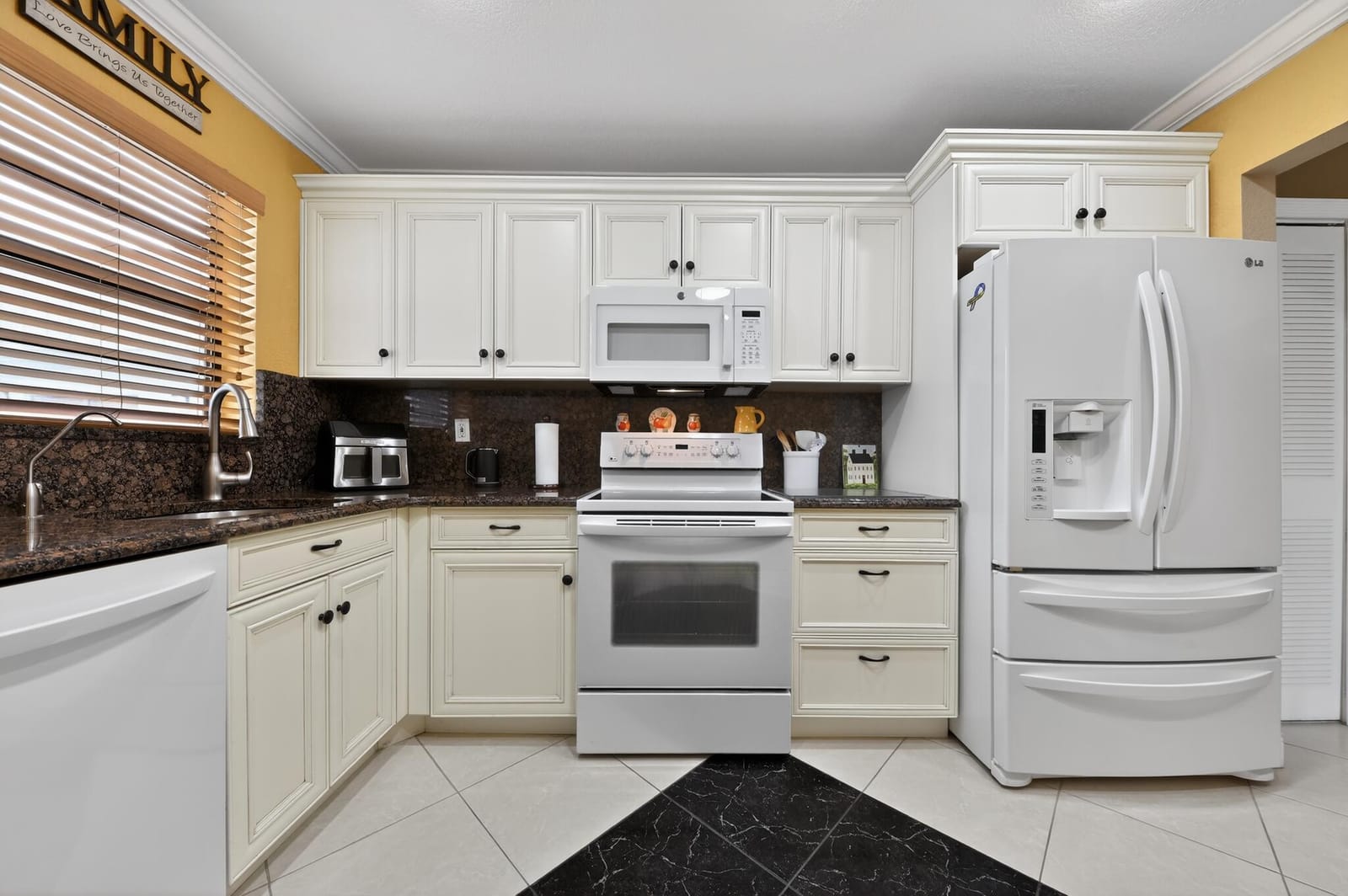 464 Piedmont J, Delray Beach, FL 33484 photo 19