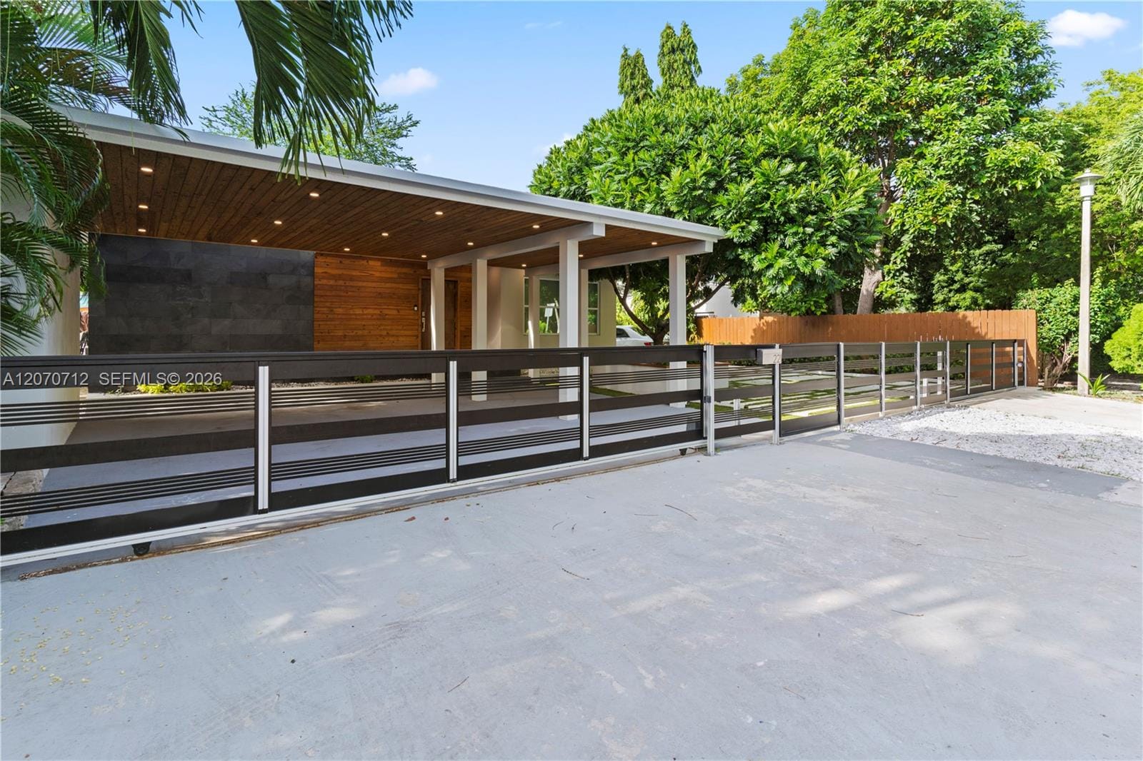 221 NE 44th Street, Miami, FL 33137