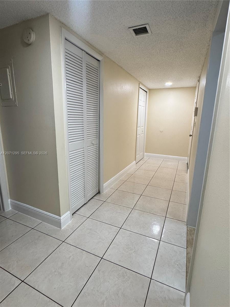 215 Lakeview Drive 105 — photo 3