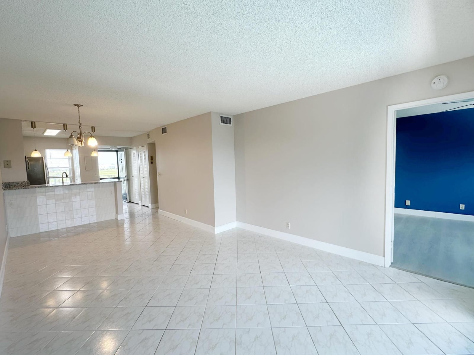 2220 N CYPRESS BEND Drive 503, Pompano Beach, FL 33069 photo 14