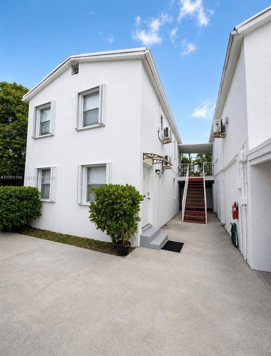 127 NW 47th Terrace 2, Miami, FL 33127