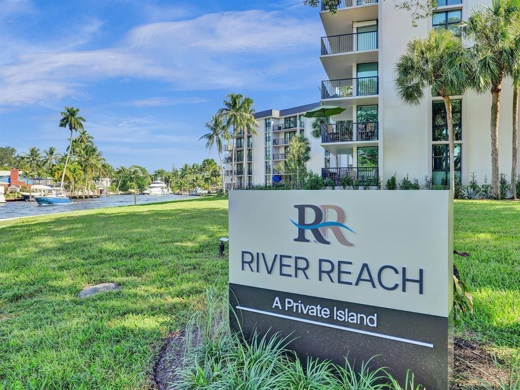 1301 RIVER REACH Drive 514 — photo 2