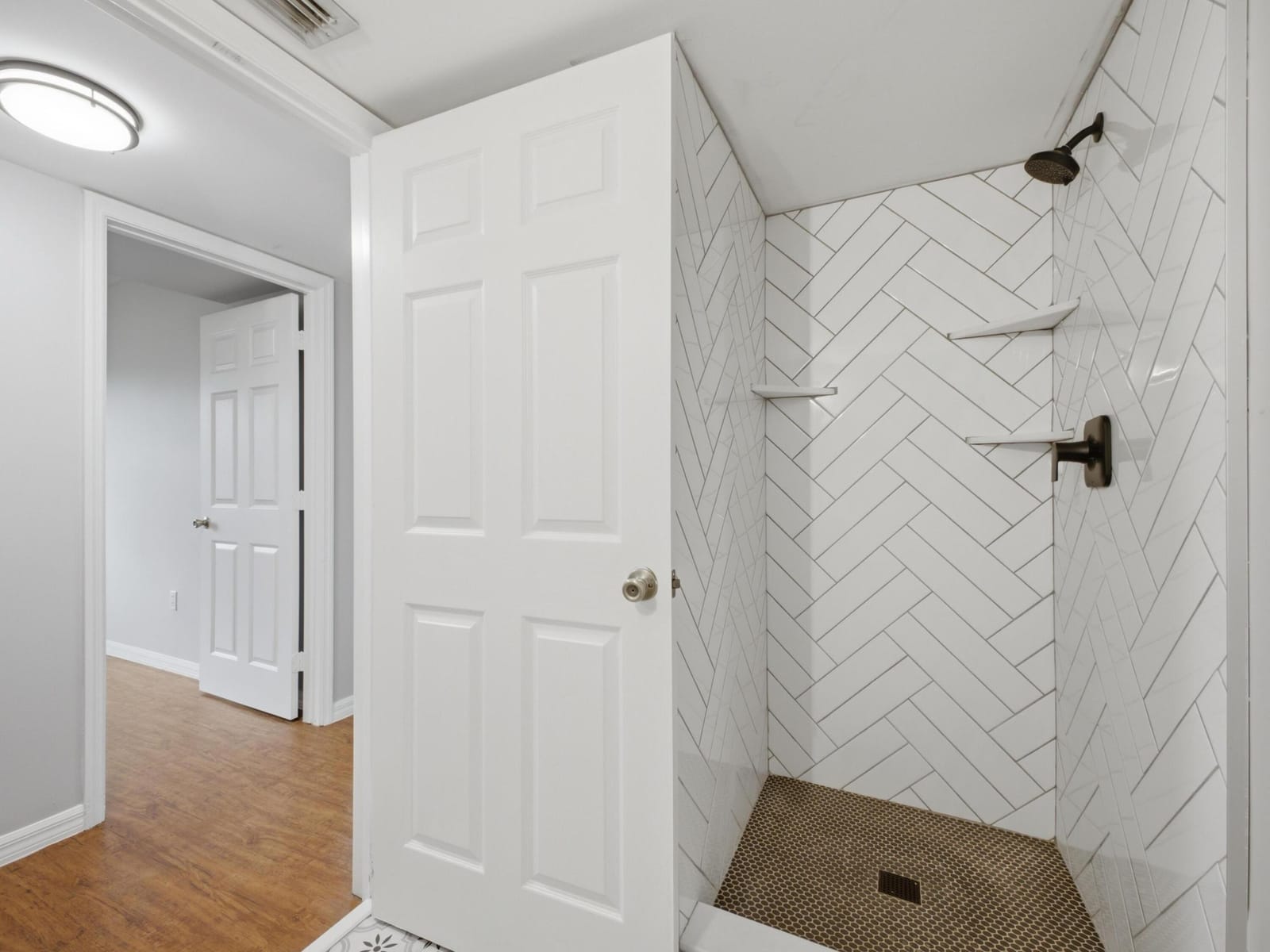 900 CRESTWOOD Court S 920 — photo 7