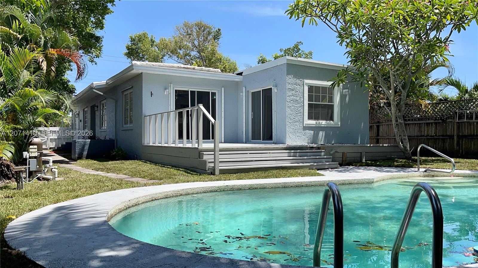 820 SE 12th Street 2, Fort Lauderdale, FL 33316