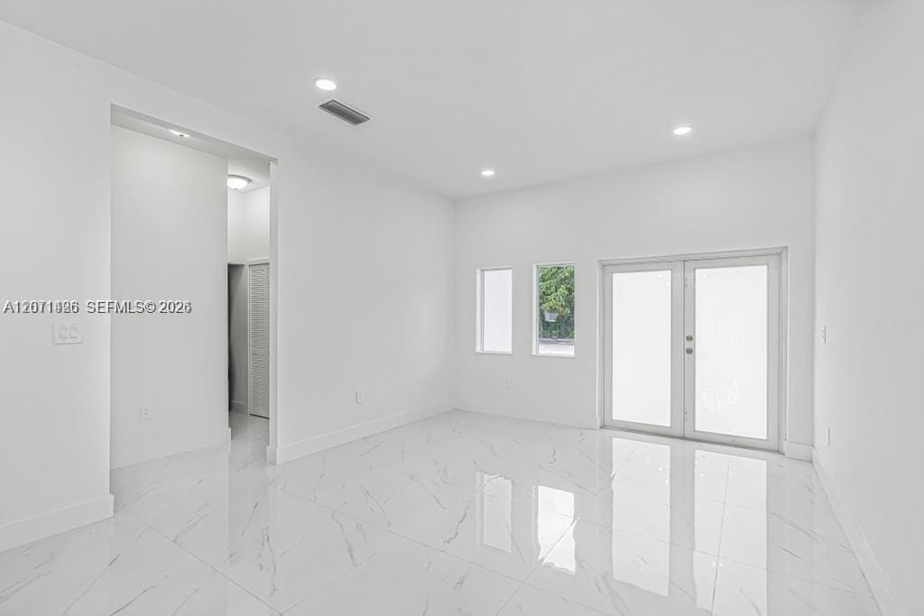 2419 NW 97th Street — photo 6