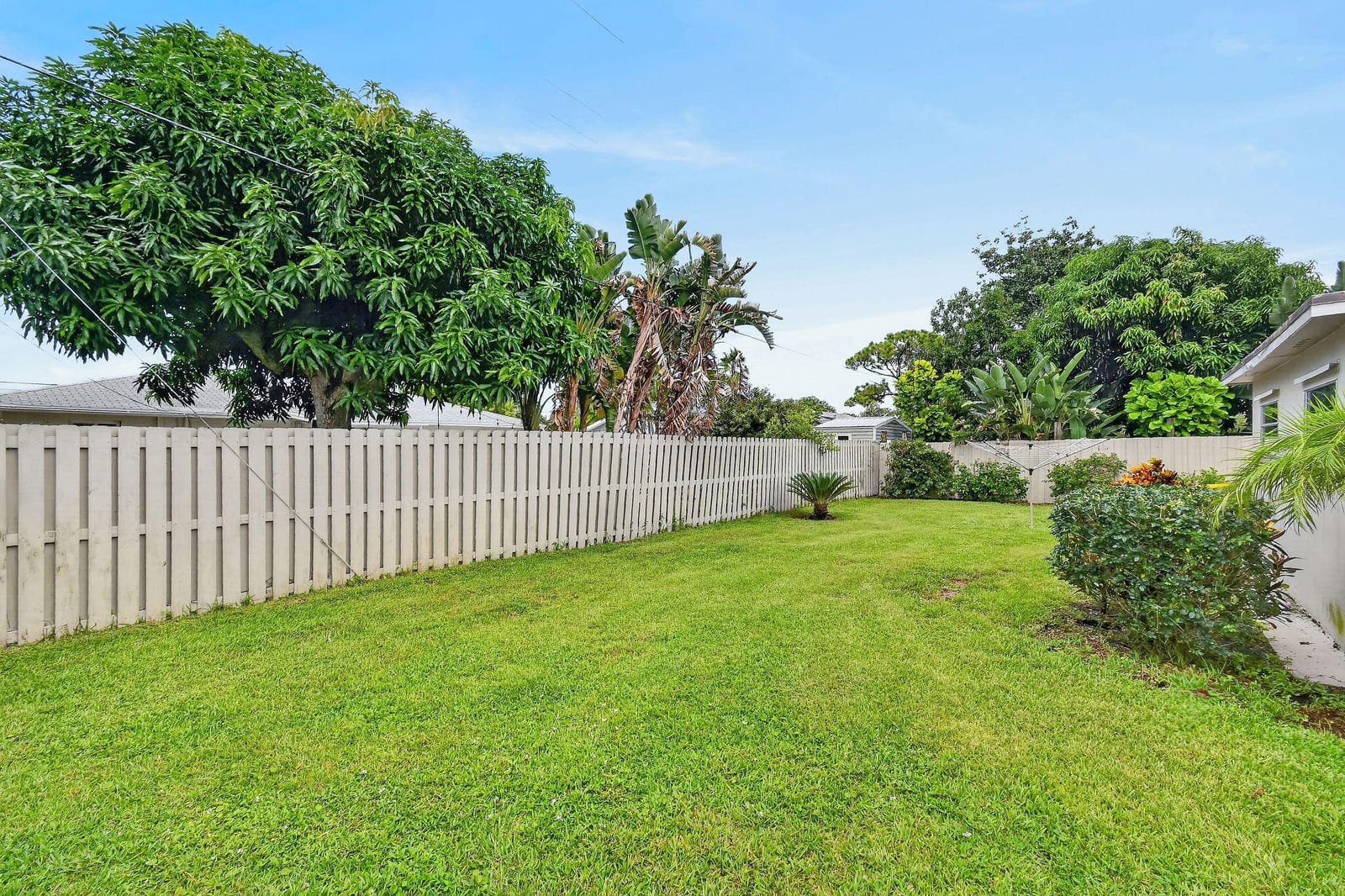 11 Windsor Road E, Jupiter, FL 33469 photo 30