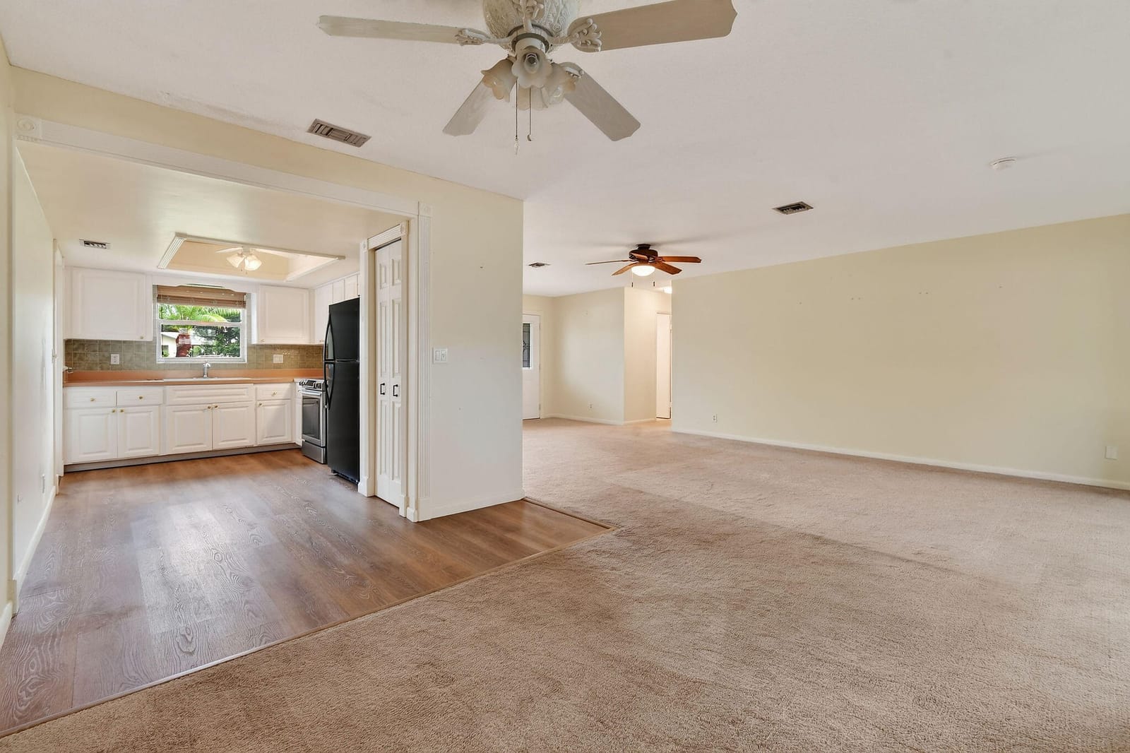 11 Windsor Road E, Jupiter, FL 33469 photo 8