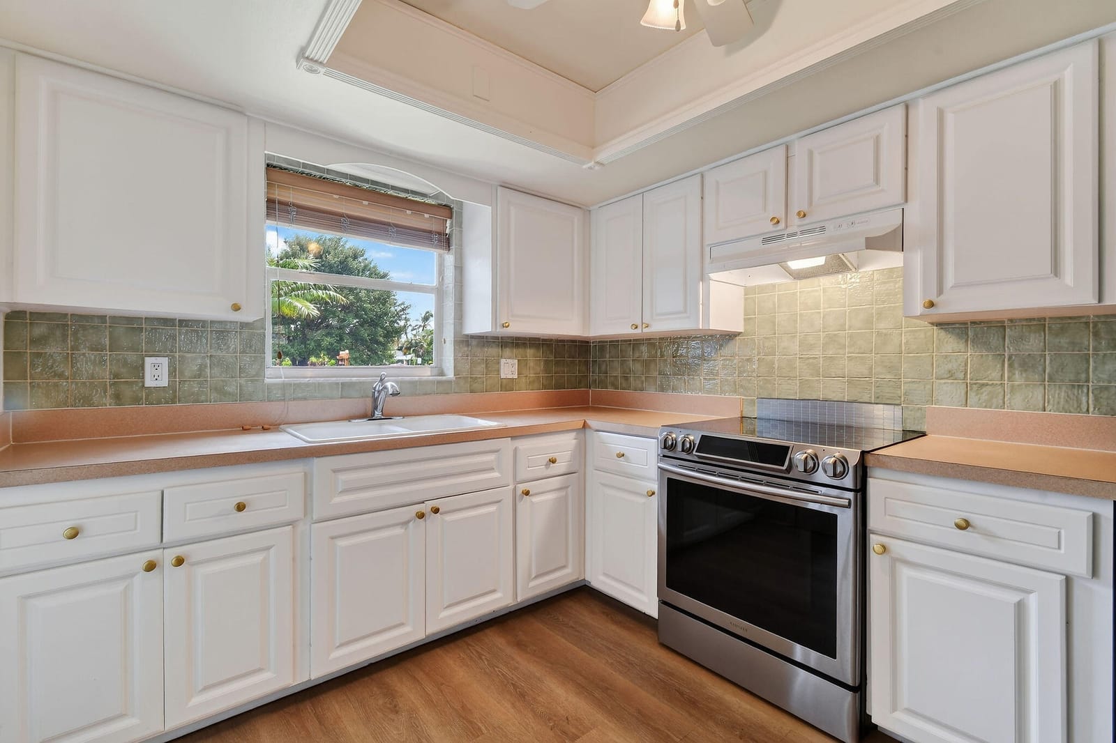 11 Windsor Road E, Jupiter, FL 33469 photo 9