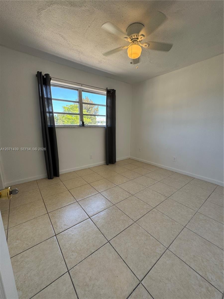 4732 SW 33rd Avenue 206 — photo 9