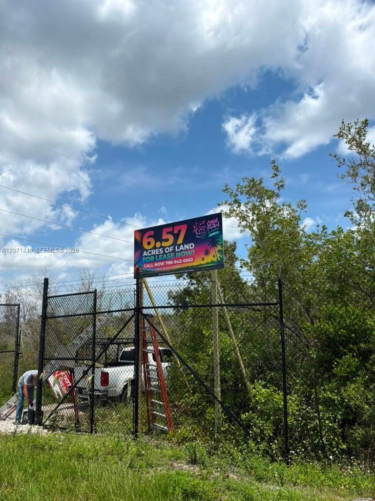 S Dixie Hwy (lease, Florida City, FL 33034