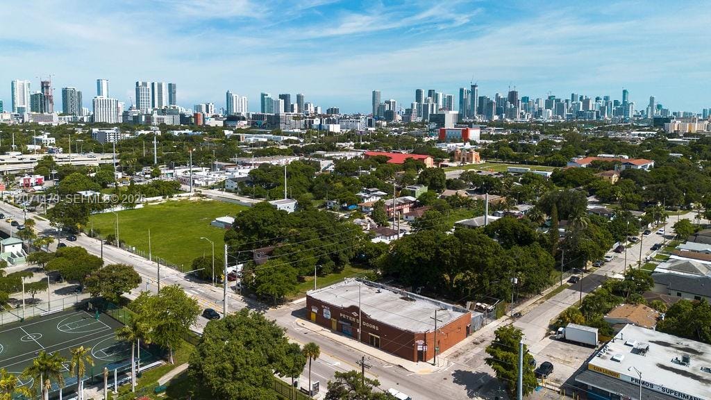800 NW 36th Street, Miami, FL 33127 photo 11