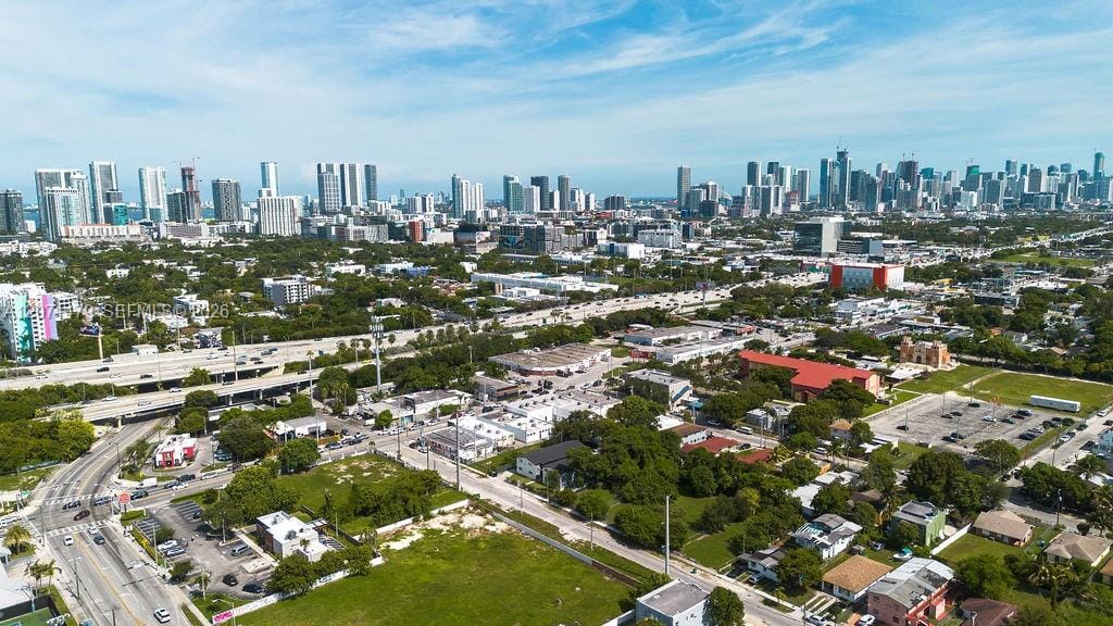 800 NW 36th Street, Miami, FL 33127 photo 15
