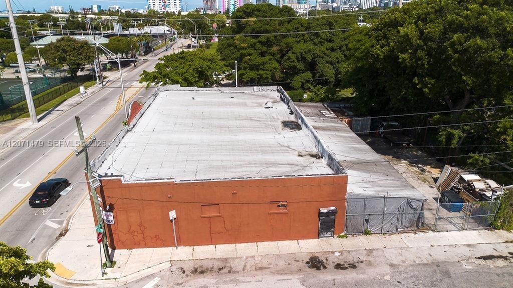 800 NW 36th Street, Miami, FL 33127 photo 4