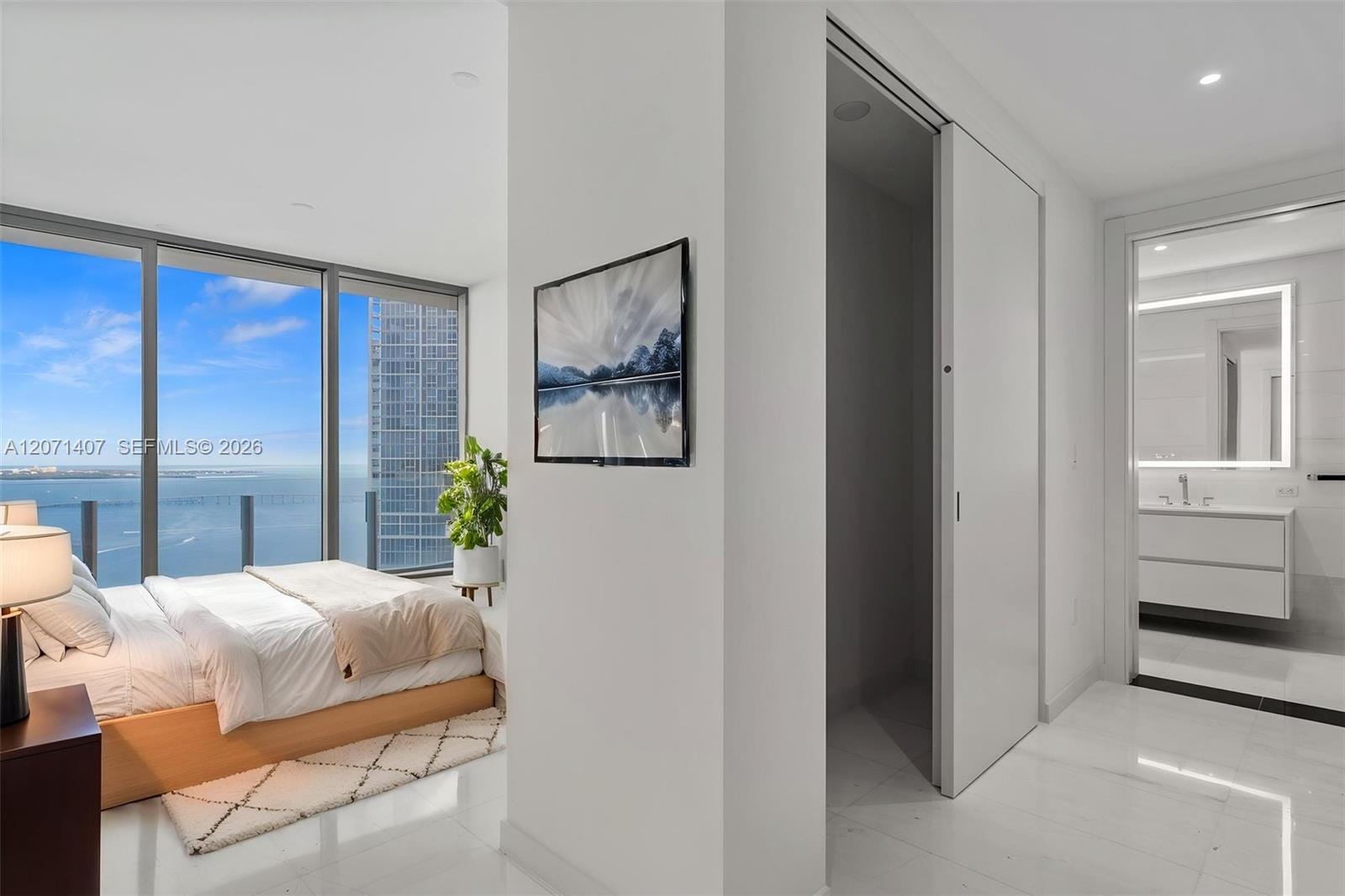 300 Biscayne Boulevard Way 4303C — photo 4