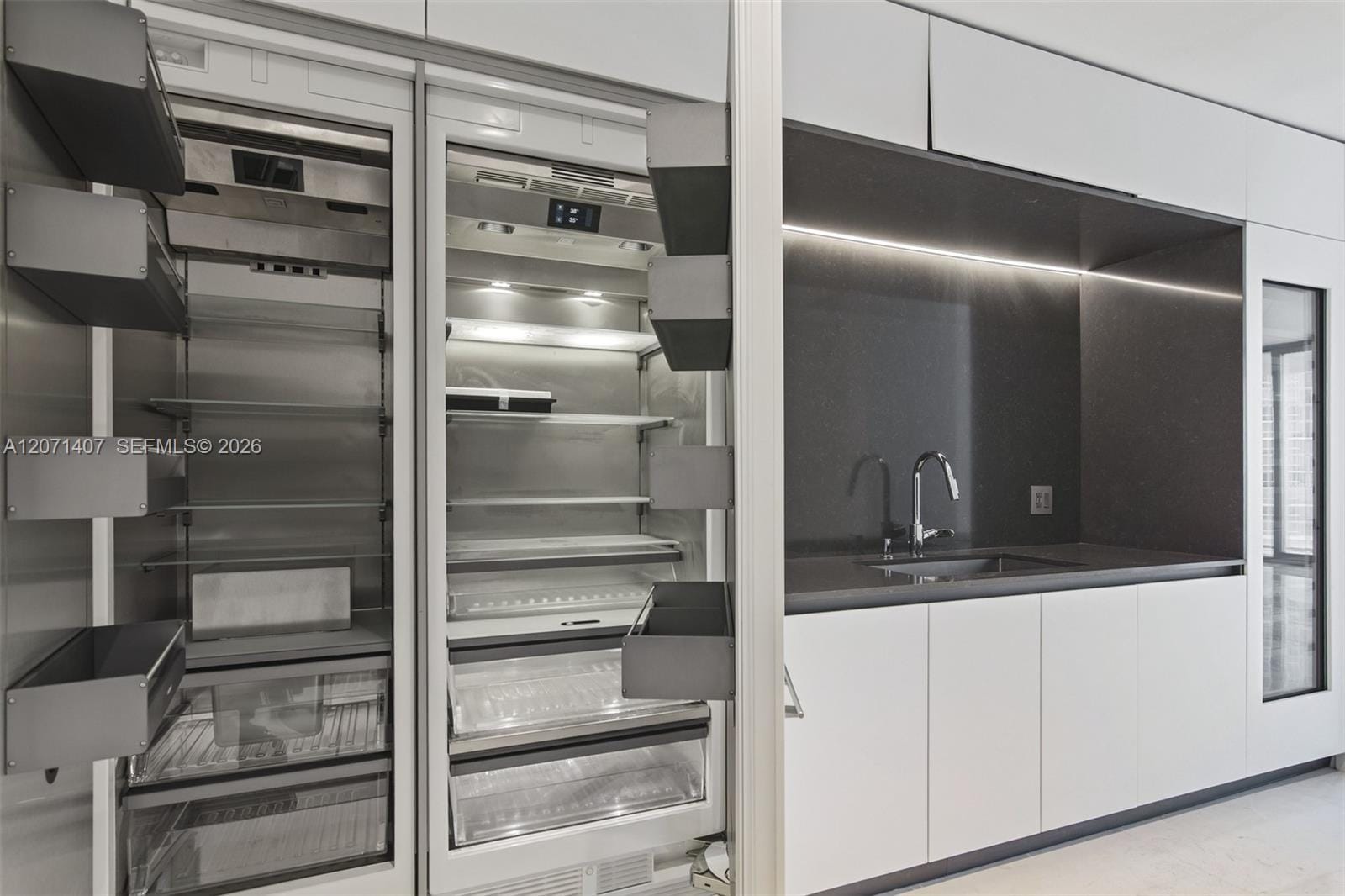300 Biscayne Boulevard Way 4303C — photo 7