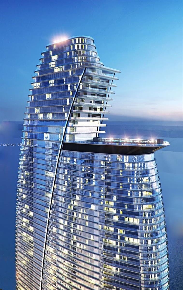 300 Biscayne Boulevard Way 4303C, Miami, FL 33131