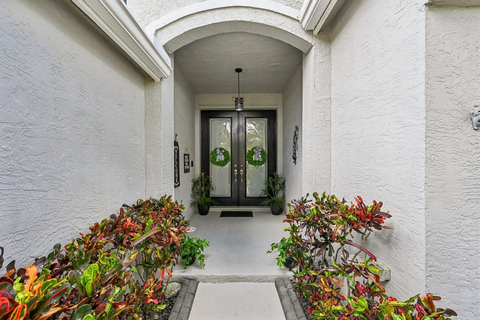 2415 WESTMONT Drive — photo 3