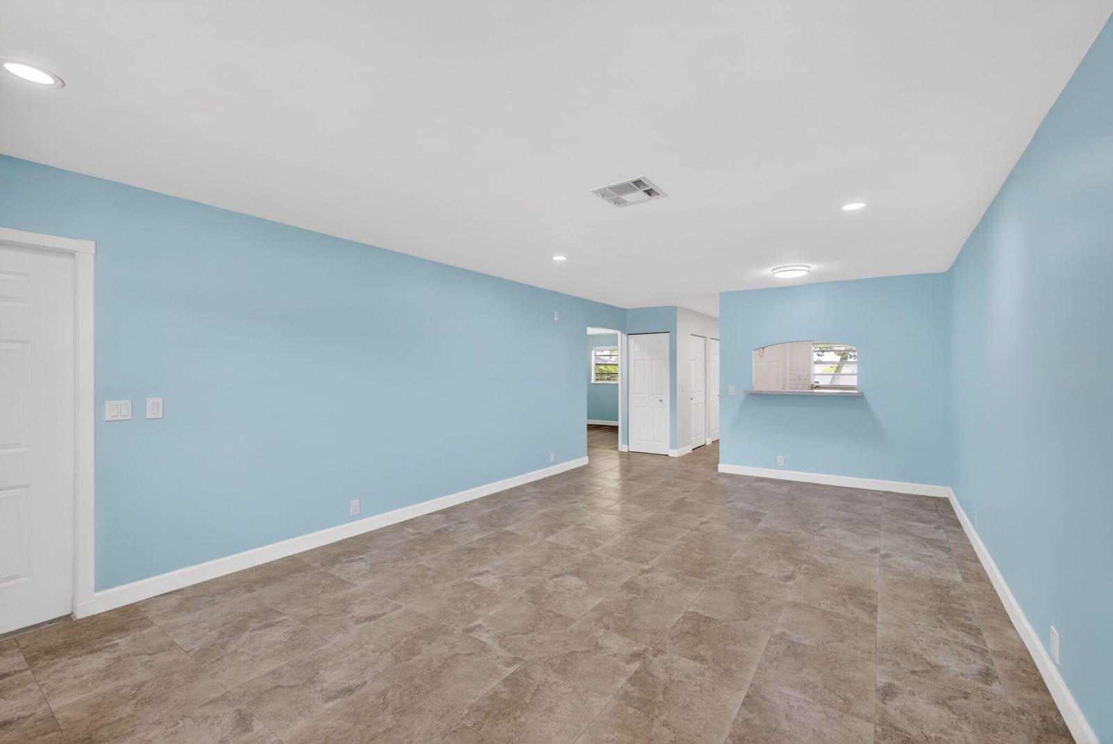 9484 Sun Court — photo 7