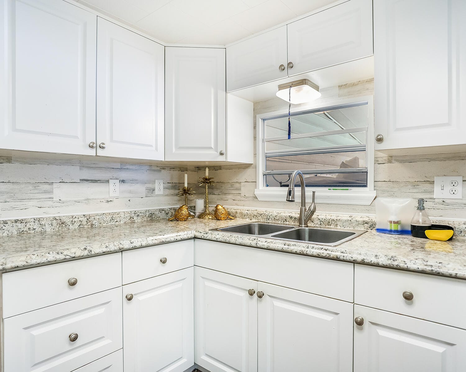 8500 SW 18th Place, Davie, FL 33324 photo 22