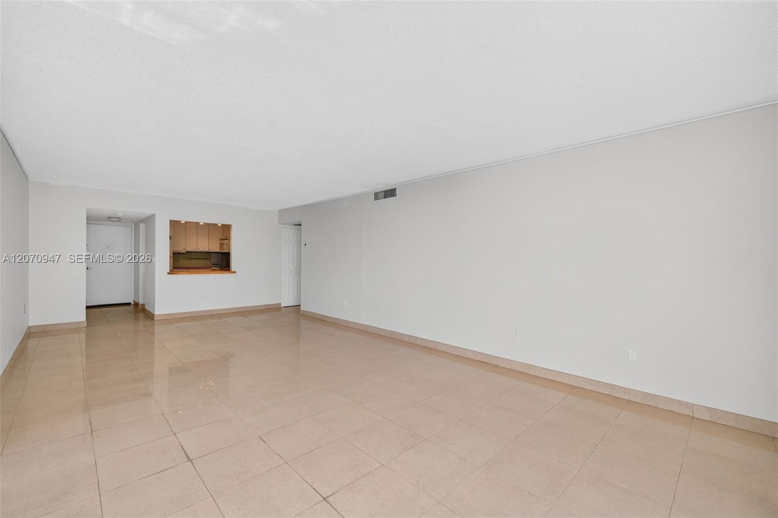 3731 N Country Club Drive 1023 — photo 12