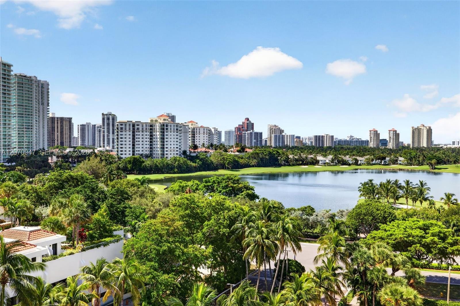 3731 N Country Club Drive 1023, Aventura, FL 33180 photo 16