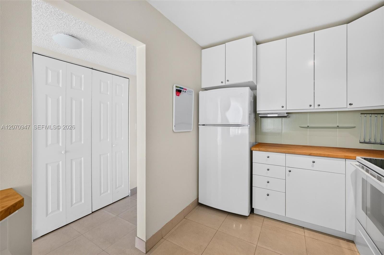 3731 N Country Club Drive 1023, Aventura, FL 33180 photo 21
