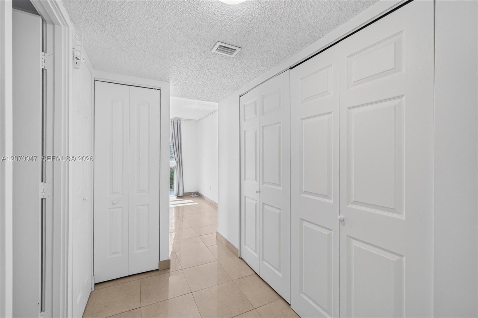 3731 N Country Club Drive 1023, Aventura, FL 33180 photo 25