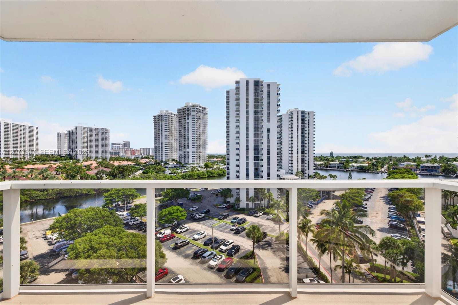 3731 N Country Club Drive 1023, Aventura, FL 33180 photo 30