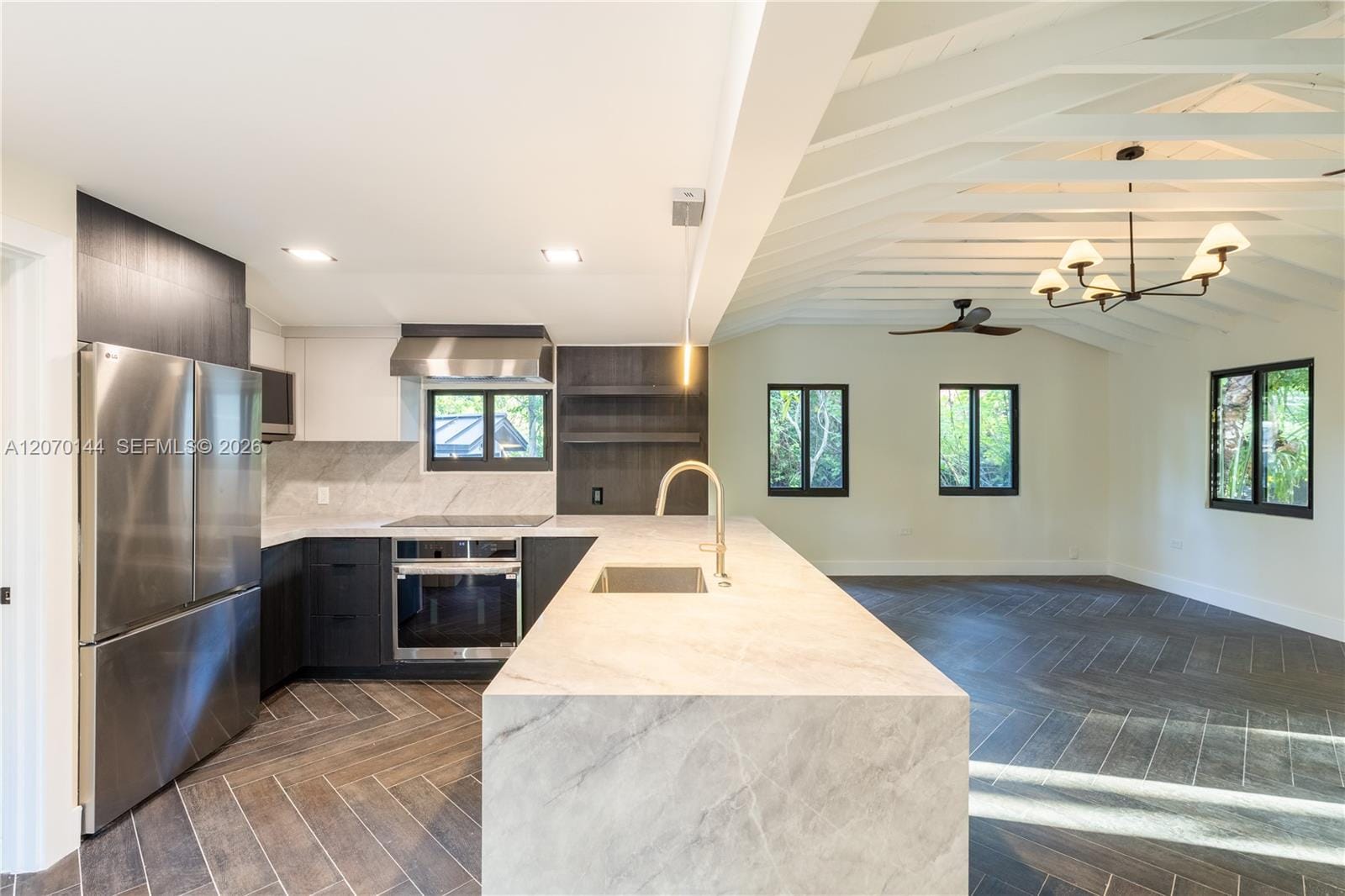 10901 NE 3rd Avenue, Miami, FL 33161 photo 13