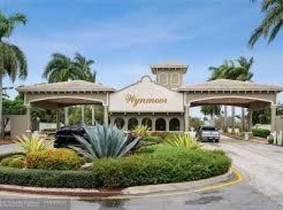 2002 Granada Drive E1, Coconut Creek, FL 33066 photo 3