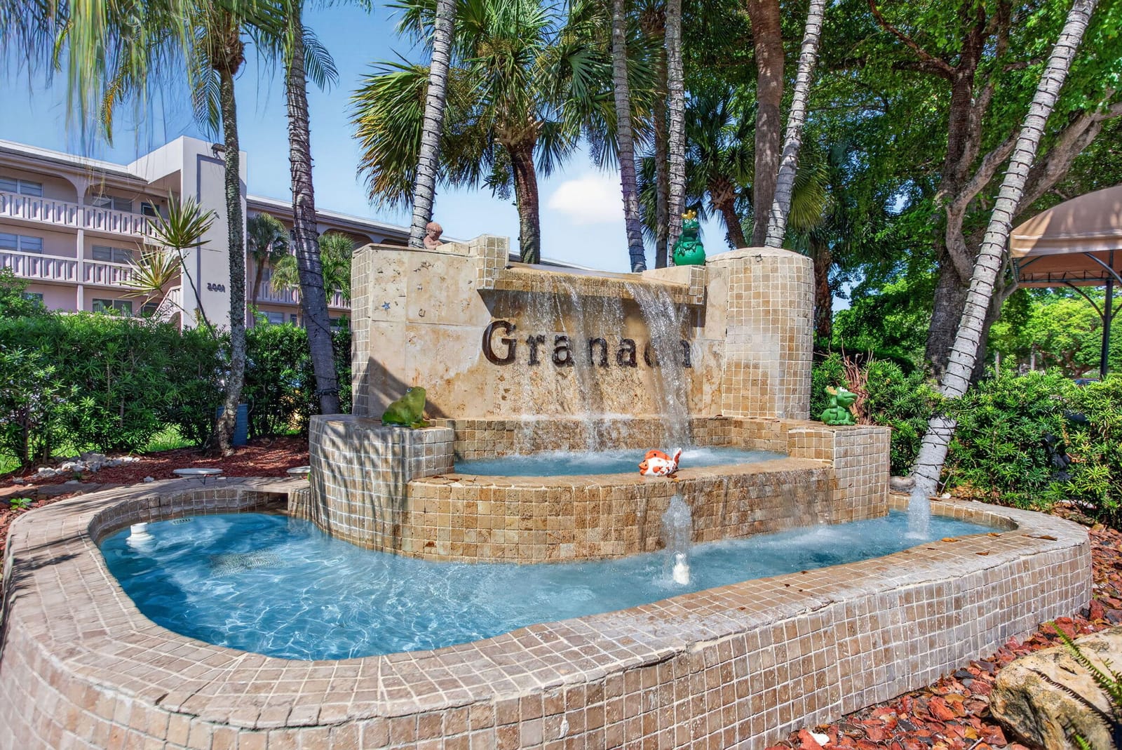 2002 Granada Drive E1, Coconut Creek, FL 33066