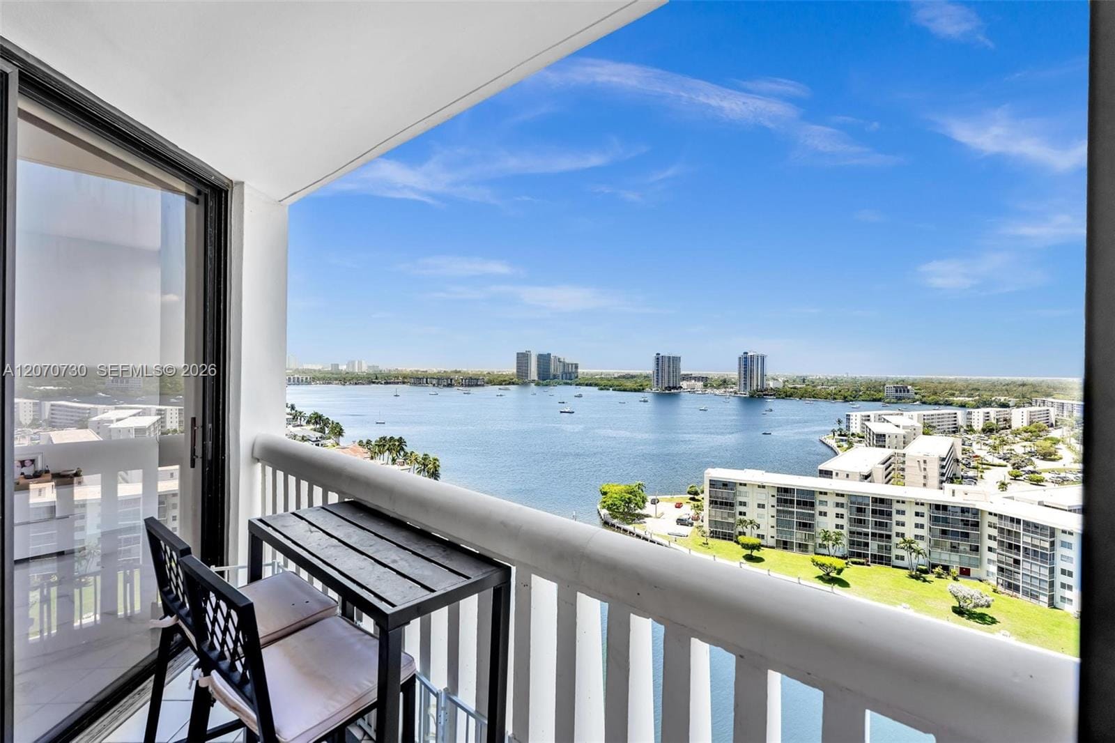 1000 W Island Boulevard 1710, Aventura, FL 33160