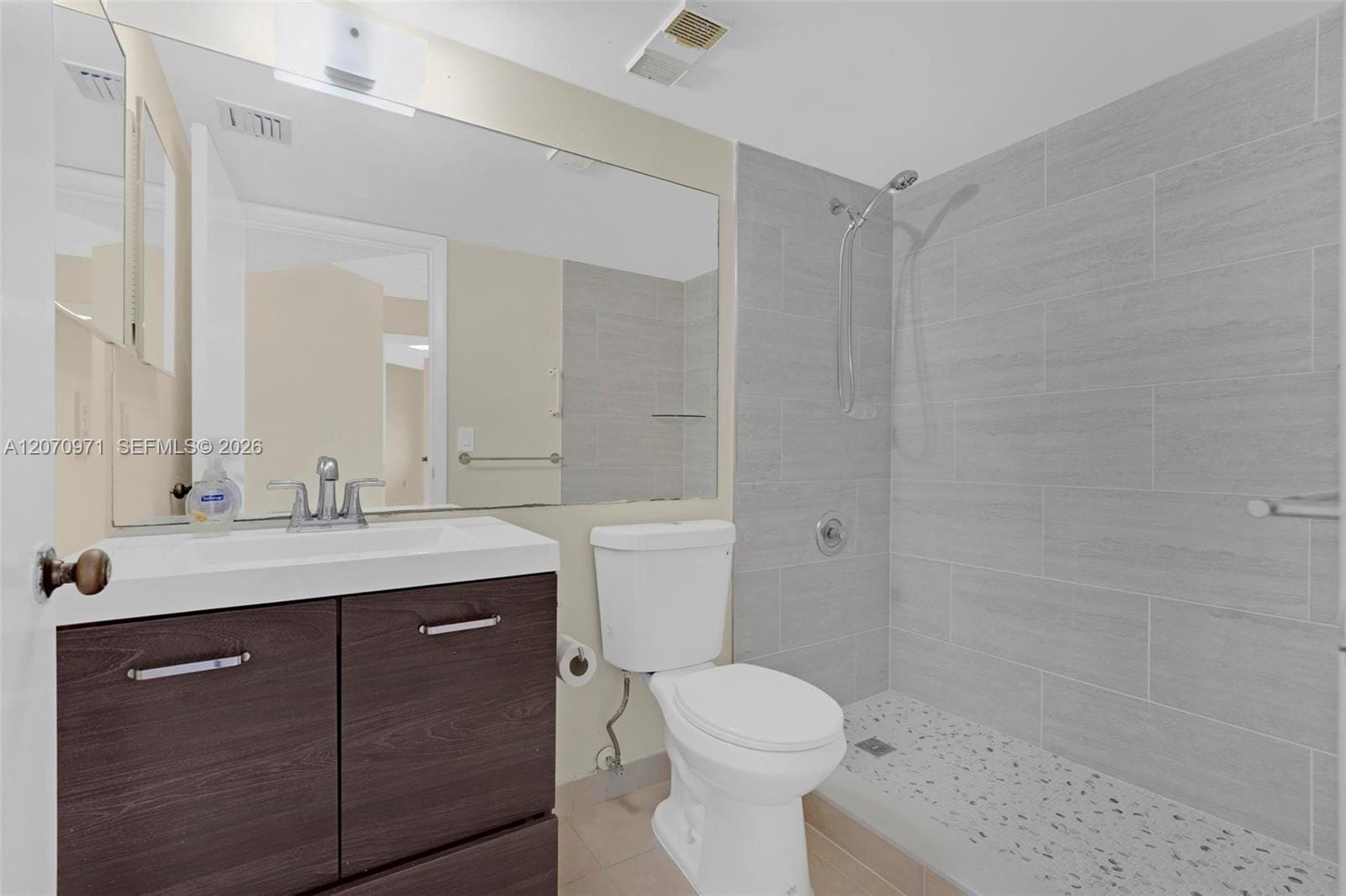 15545 N Miami Lakeway N 106, Miami Lakes, FL 33014 photo 17