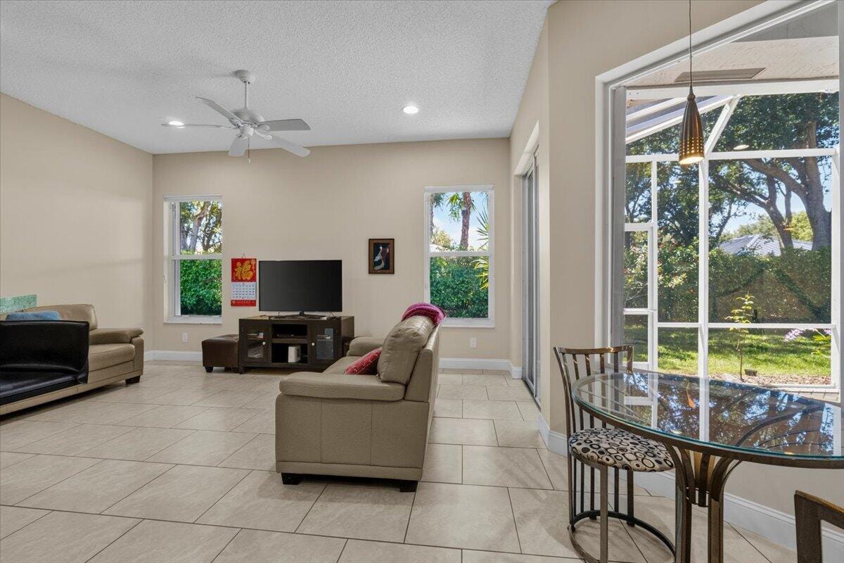 6634 JOG PALM Drive, Boynton Beach, FL 33437 photo 28