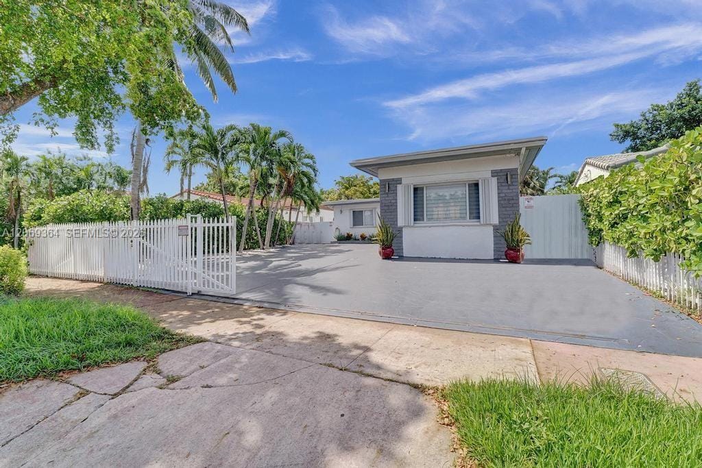 1750 71st Street, Miami Beach, FL 33141 photo 5