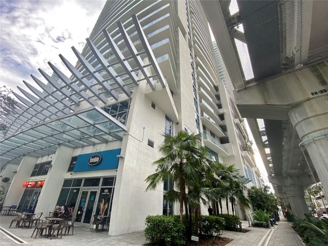 1100 S Miami Avenue 2104, Miami, FL 33130