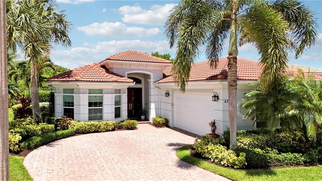431 Castalina Court, Jupiter, FL 33478