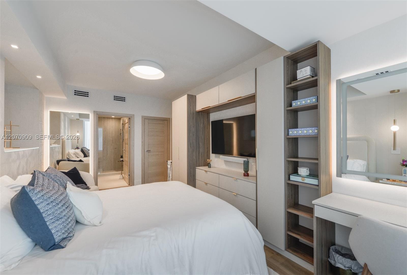 888 Biscayne Boulevard 1509 — photo 11