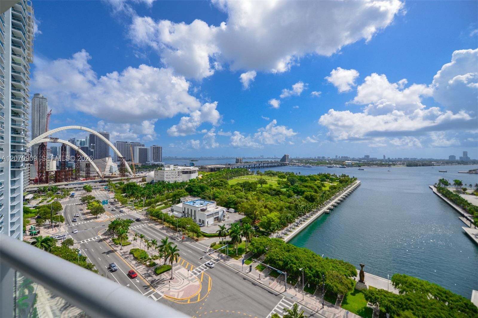 888 Biscayne Boulevard 1509, Miami, FL 33132 photo 18