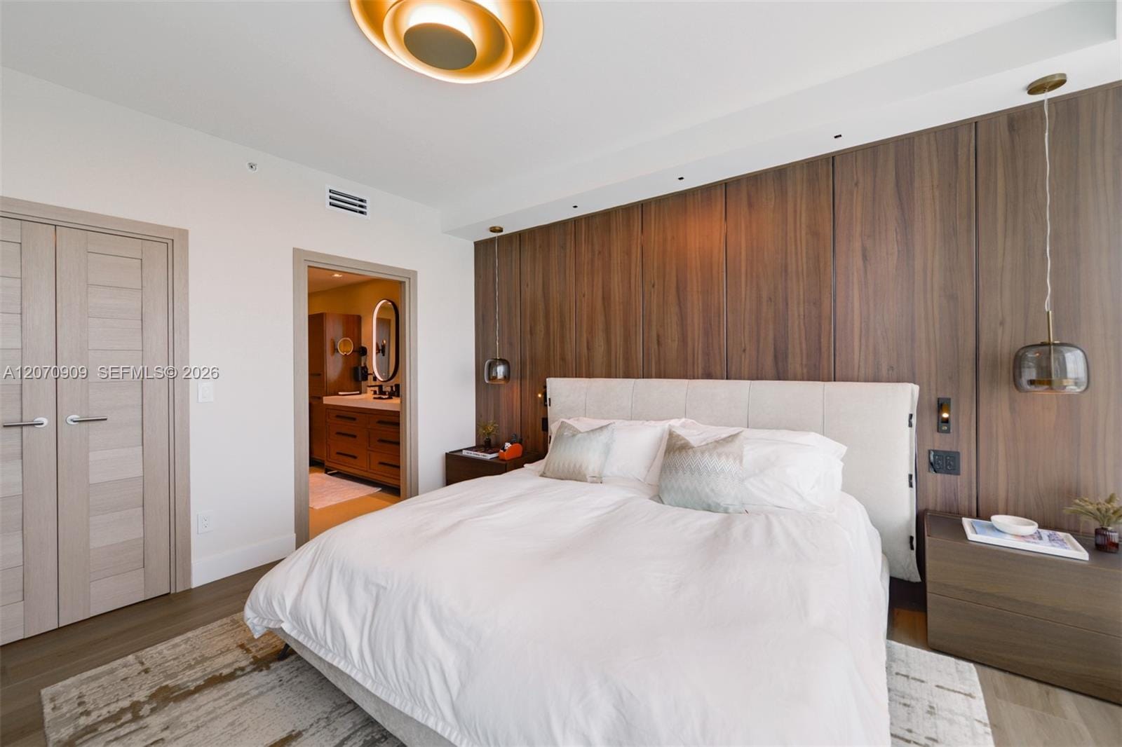888 Biscayne Boulevard 1509 — photo 9