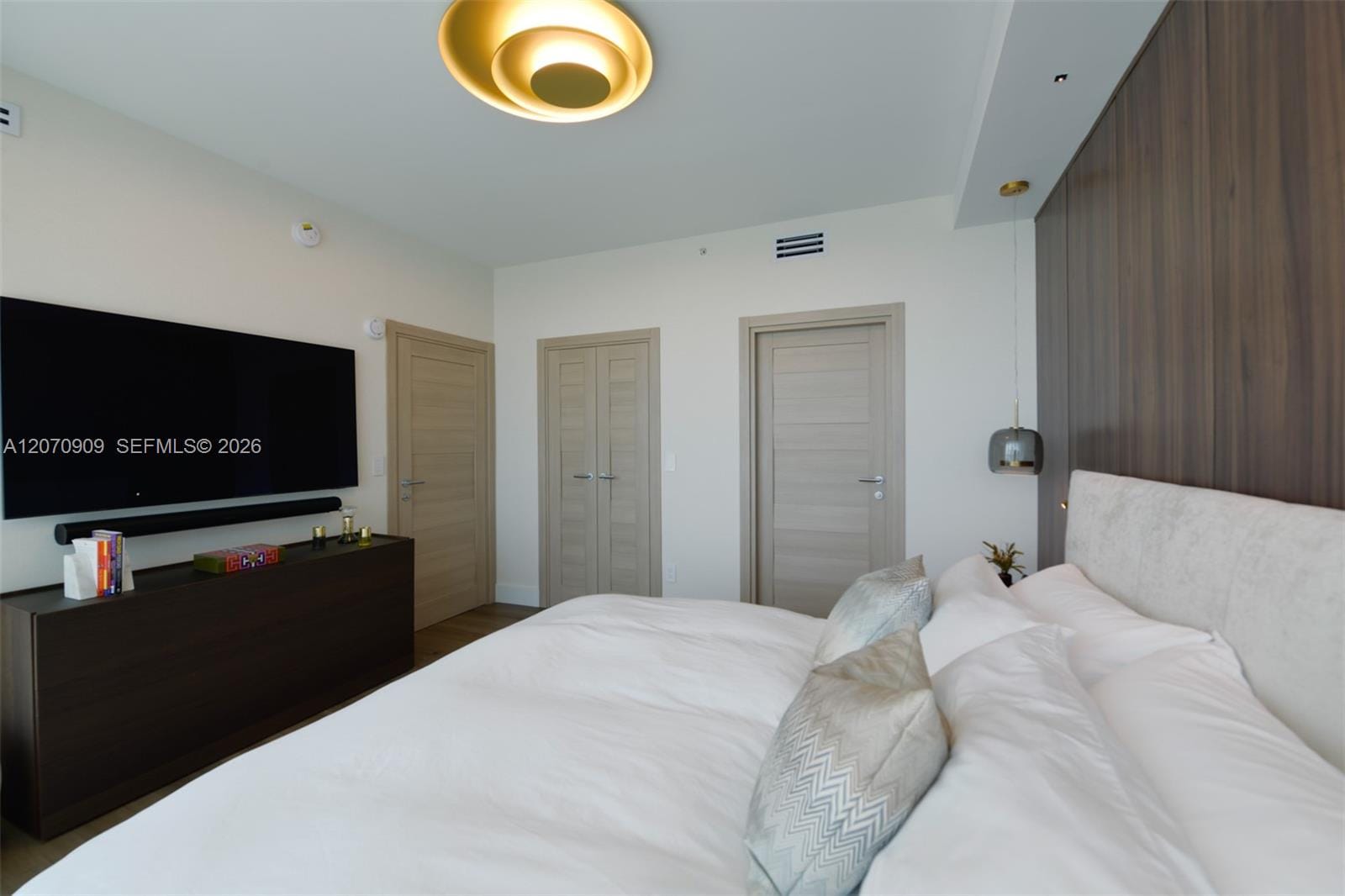888 Biscayne Boulevard 1509 — photo 10