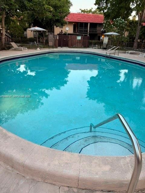 780 NE 199th Street 207E, Miami, FL 33179 photo 2
