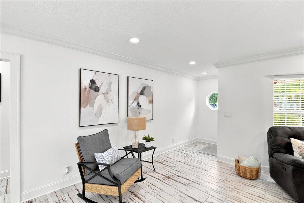 1736 NW 39th Street — photo 9