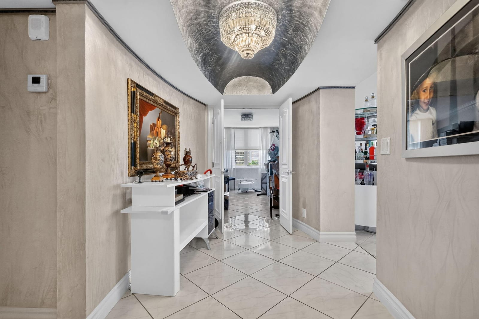 1920 S Ocean Drive 6A — photo 2