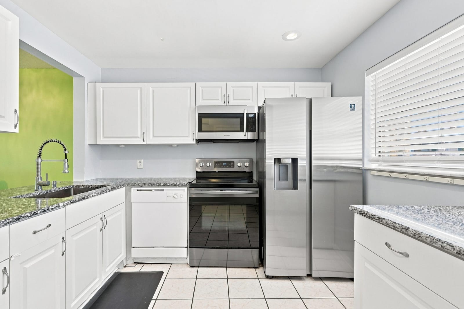 13521 S Indian River Drive 1003 — photo 10