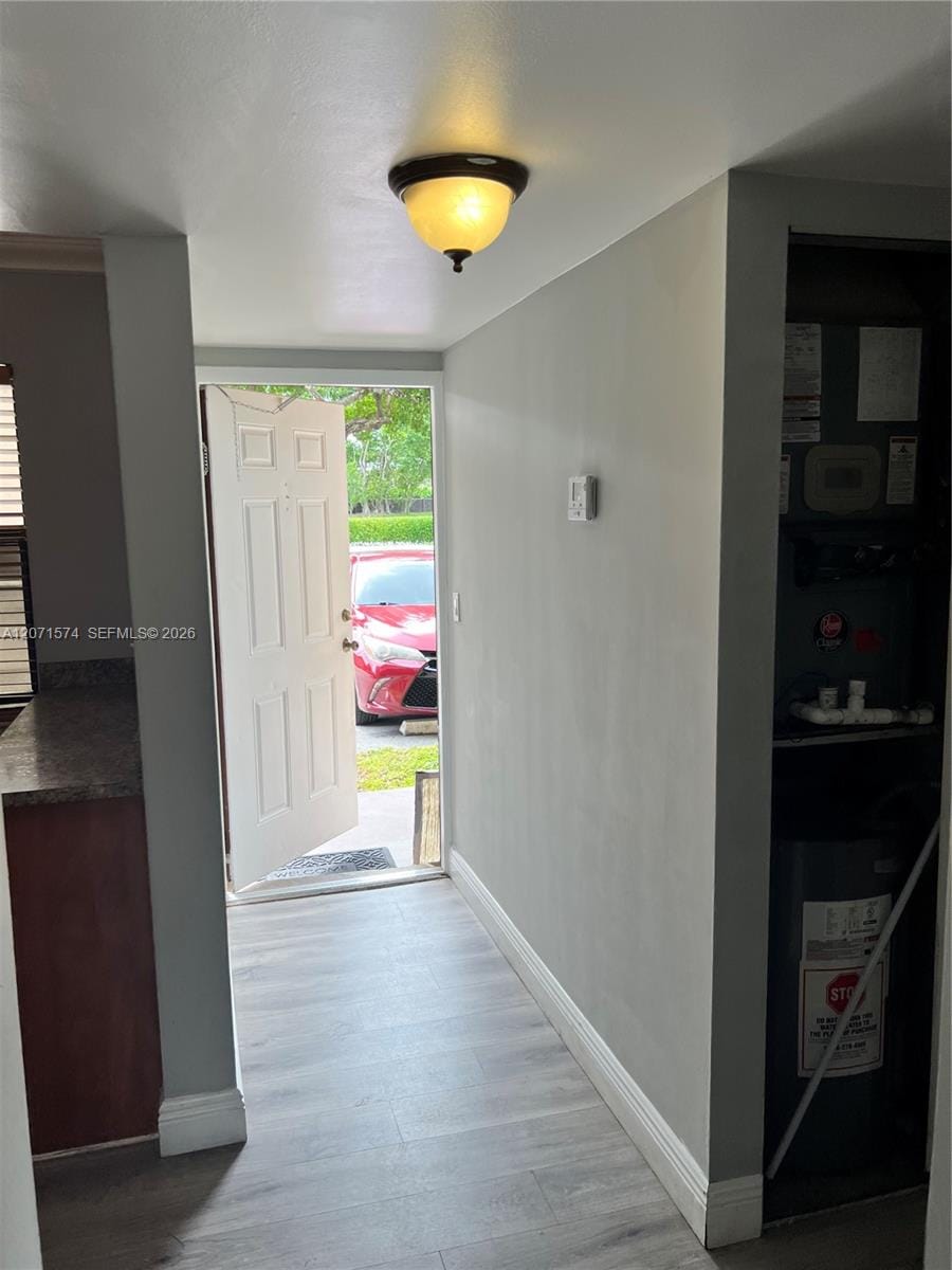 10005 Winding Lake Road 105 — photo 2