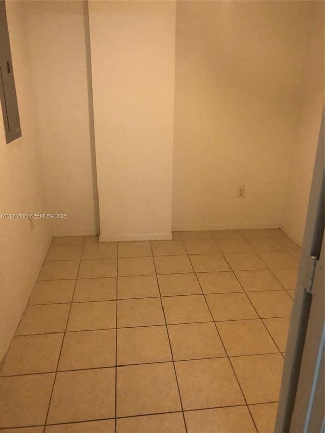 218 NW 12th Avenue 802, Diamond Tower Condo, Miami, FL