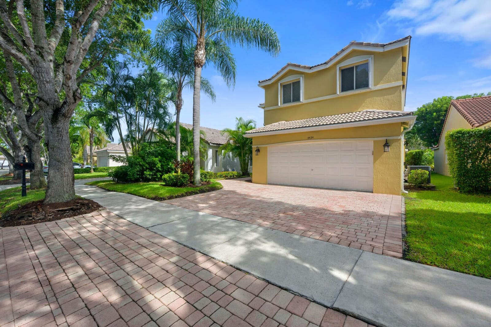 4434 Mahogany Ridge Drive — photo 2