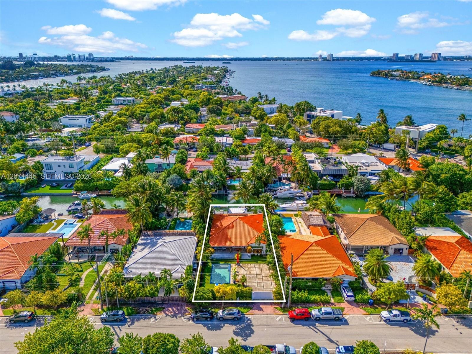7970 Hawthorne Avenue, Miami Beach, FL 33141 photo 1